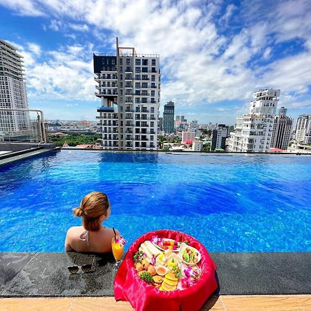 Ocean Hotel Phnom Penh Extérieur photo
