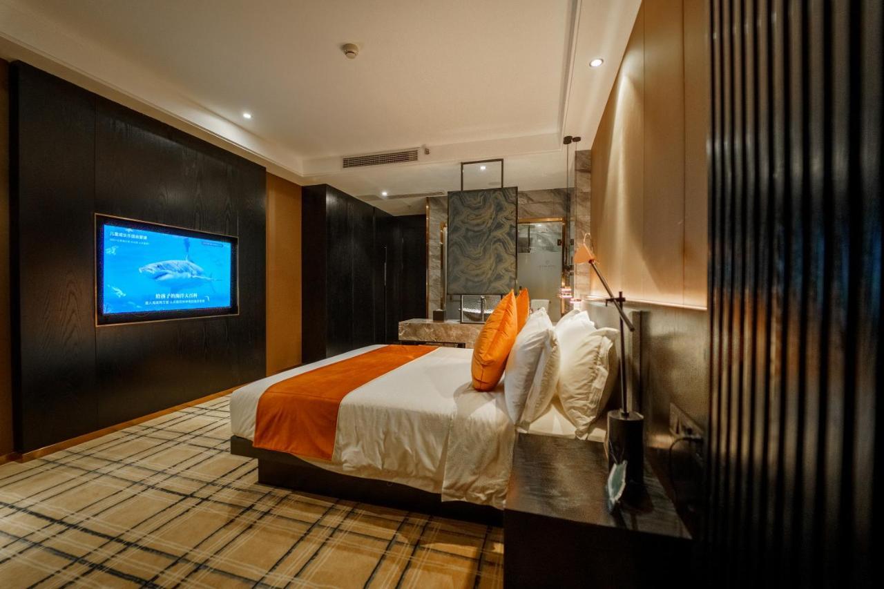 Ocean Hotel Phnom Penh Extérieur photo