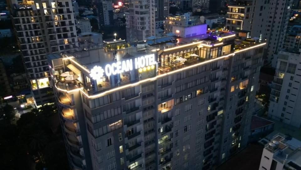 Ocean Hotel Phnom Penh Extérieur photo