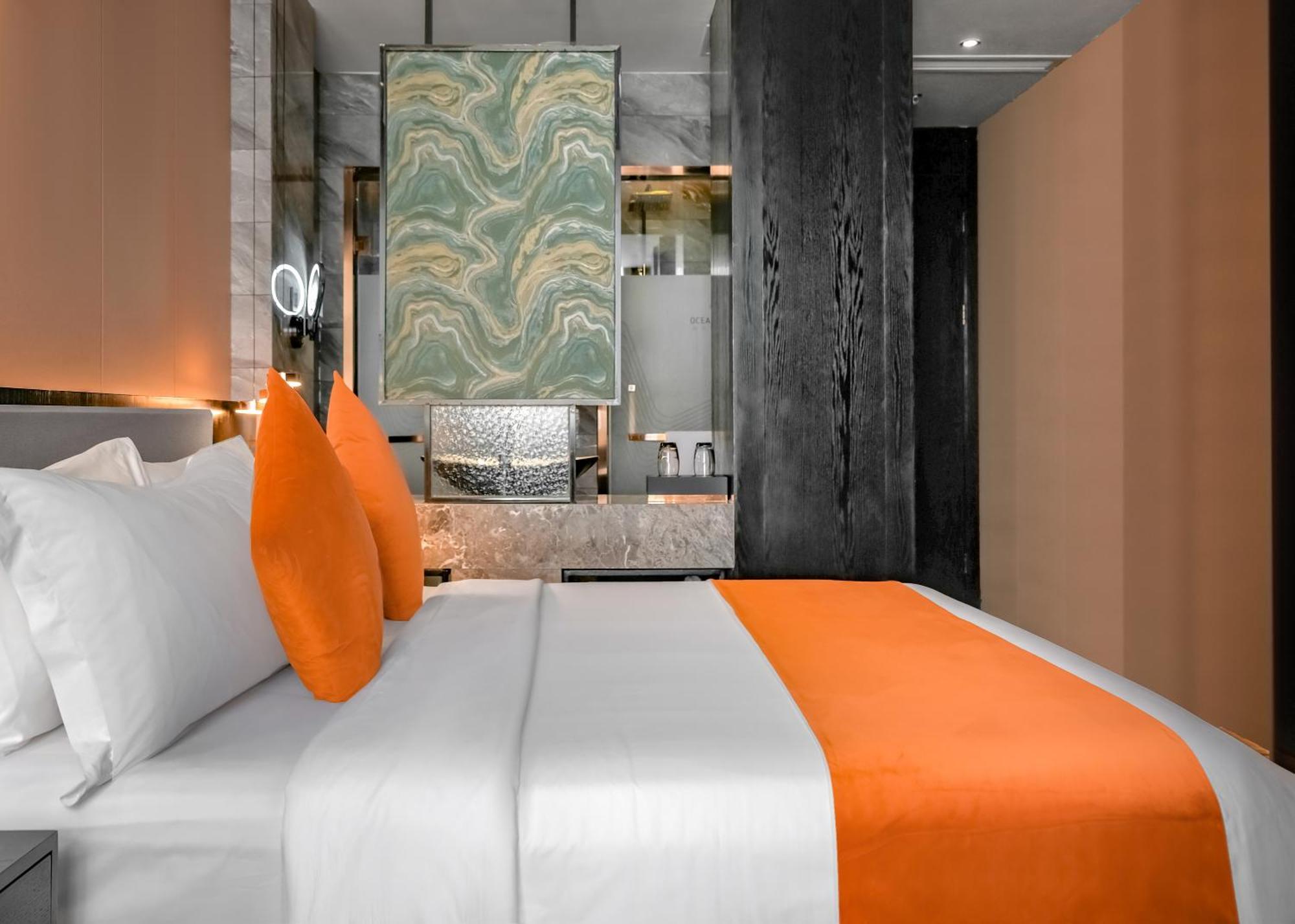 Ocean Hotel Phnom Penh Extérieur photo